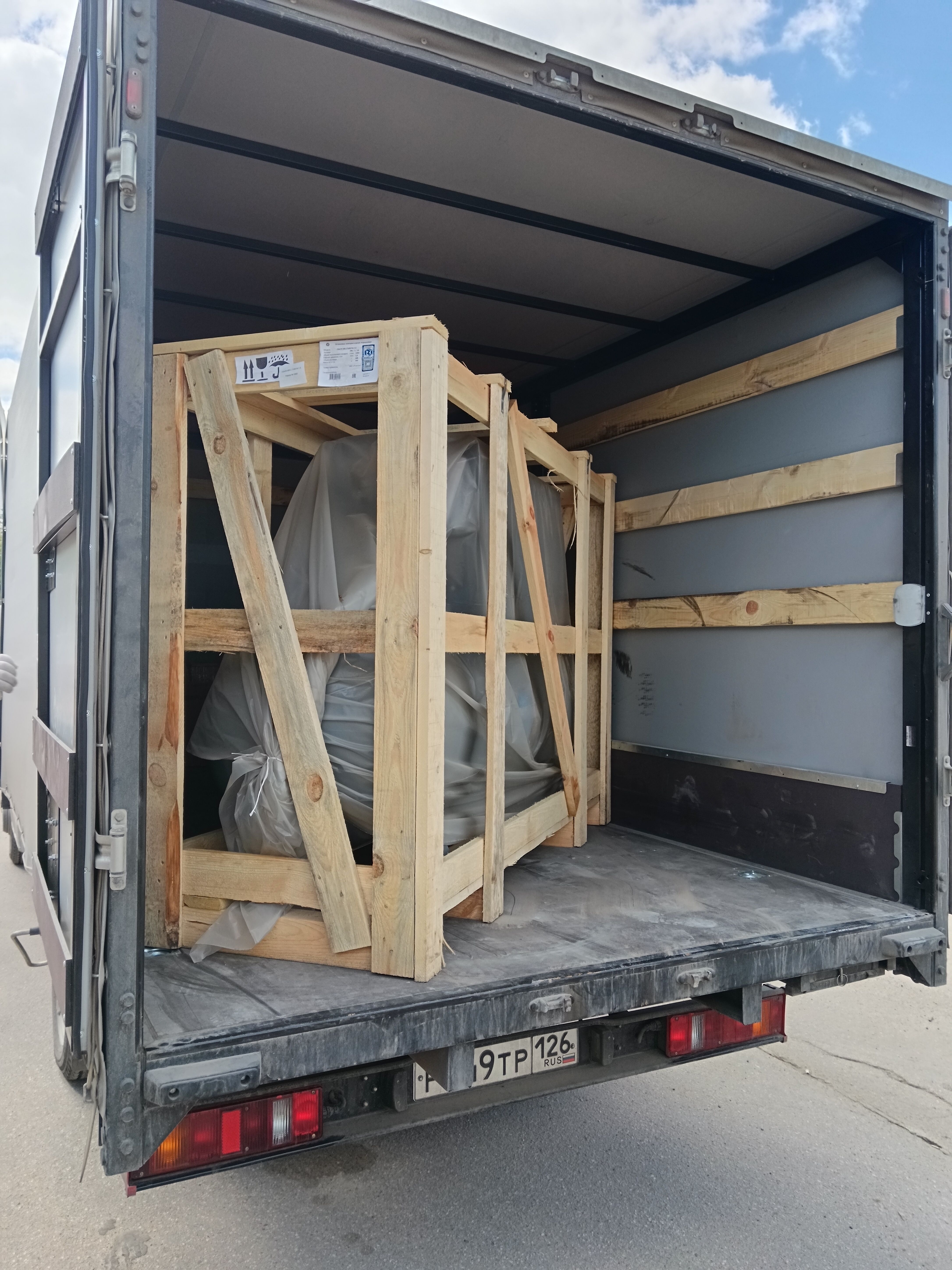 Отгрузка поршневого компрессора Remeza СБ4/Ф-500.LT100/16-7,5 в г. Нижний Новгород