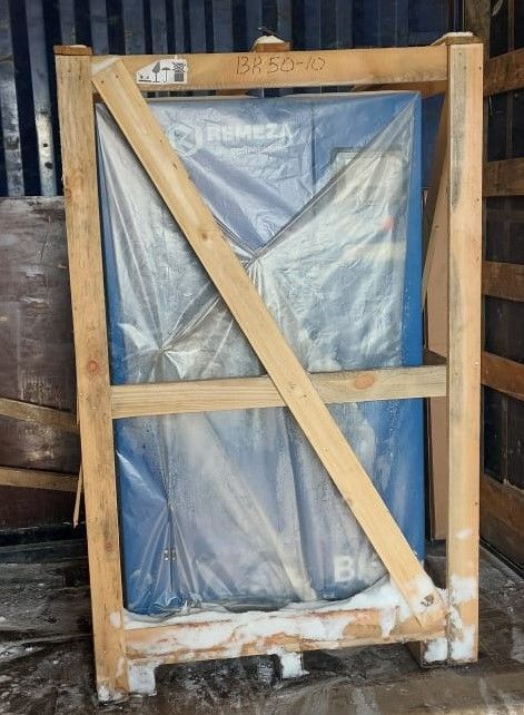 Отгрузка винтового компрессора Remeza ВК50-10 в г. Новосибирск